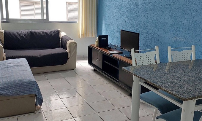 Vila Julia Apartment | SEASONAL APARTMENT IN GUARUJÁ ENSEADA - 10 MINUTES WALK FROM THE SEA - 2 BEDROOMS/GARAGE/WI FI