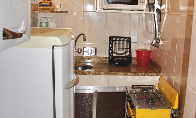 Lapa Apartment | seasoned lapa C /WY-FI
