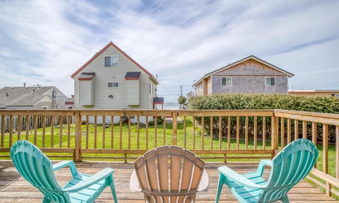 Roads End House | Seaview Cottage