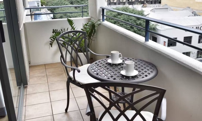 Brisbane Central Business District Apartment | Sebel City Centre Free Parking Balcony Gym Pool