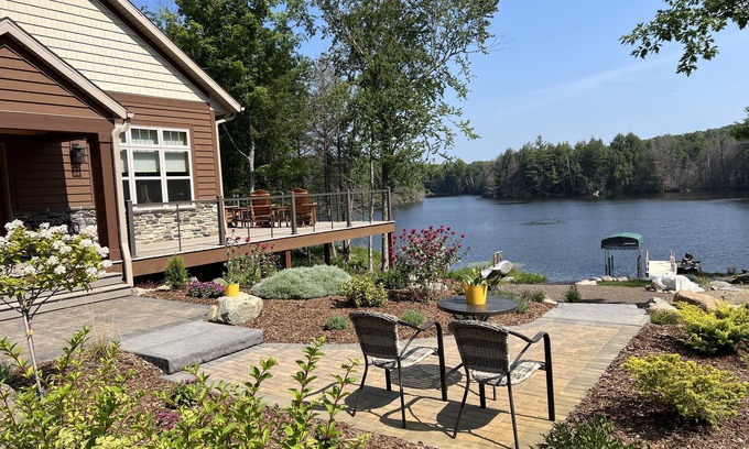 Deerbrook House | Secluded 25-acre private lake, set on 200 acres of private land. Sleeps 19