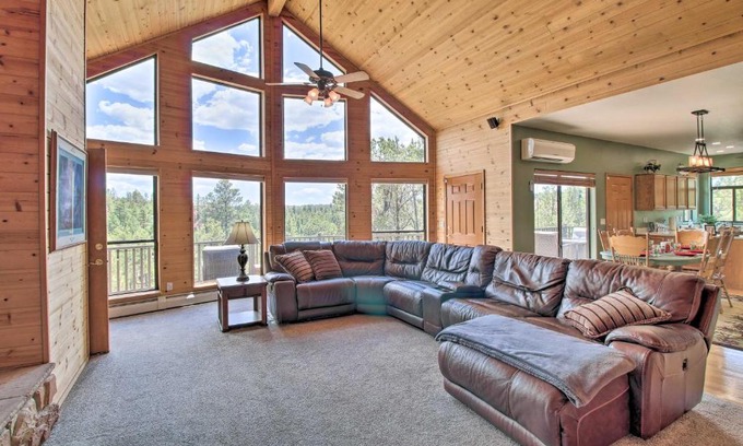 Overgaard House | Secluded Heber Cabin with Deck and Scenic Valley Views