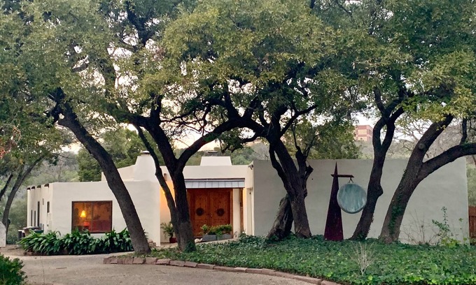 Barton Hills House | Secluded Luxury on Greenbelt Canyon @ Barton Springs & Zilker Park Near Downtown