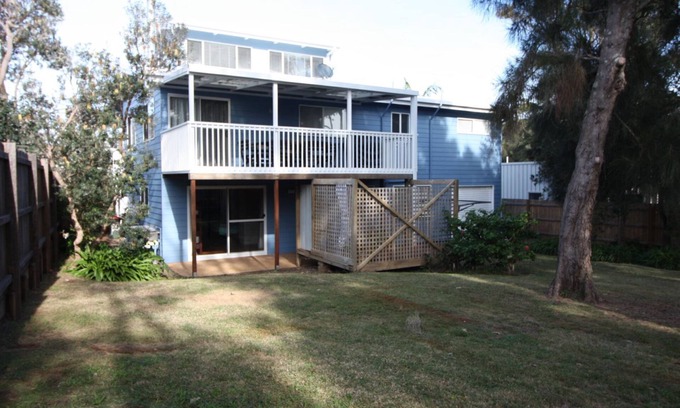Manyana House | Seconds To Sand And Surf .