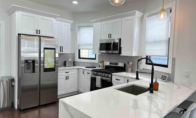 Jersey City Apartment | Secret Escape 20 Min from NYC N 1