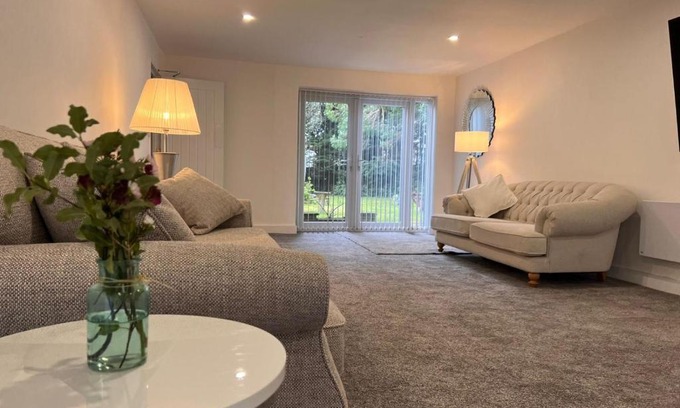 Coventry Hotel | Selborne Studios Off road gated parking