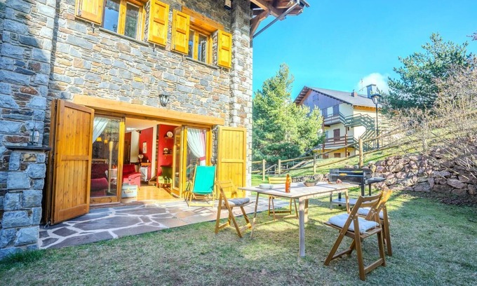 Alp House | Semi-detach house at the foot of the La Molina slopes