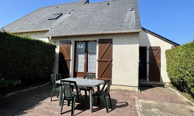 Clohars-Carnoet House | Semi-detached house