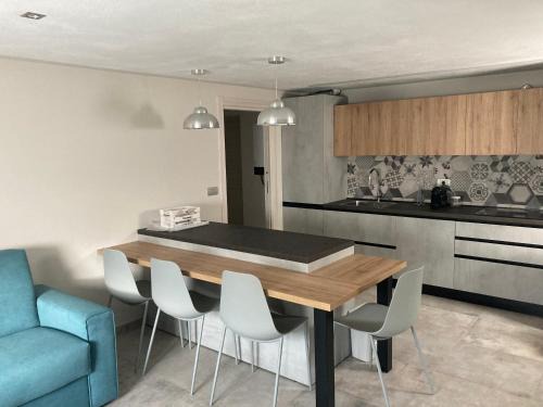 Senin House | Senin House