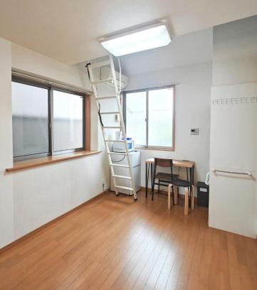 Adachi Apartment | Senju 203, Relaxed Tokyo Loft