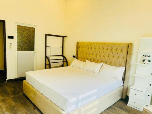 Seeduwa - Katunayake Villa | Senu Resort in