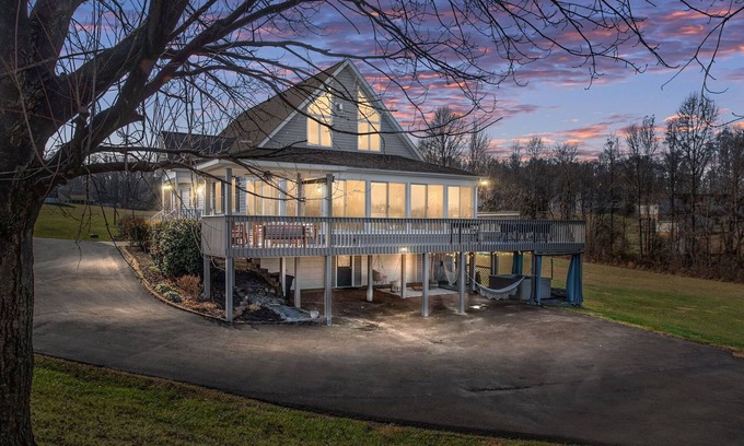 Mineral House | Serene Lake House w/Hot Tub for a Perfect Getaway