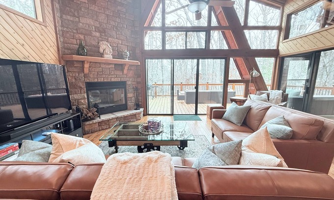 Innsbrook Ski Chalet | Serenity Now - Casual Luxury, Effortless Fun, Top Tier Innsbrook Experience