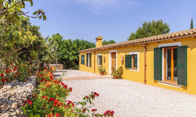 Manacor House | Ses Cases Son Blat near Scenic Beaches