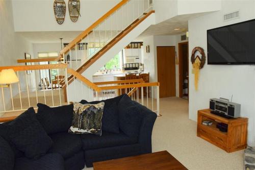 Seven Springs Apartment | Seven Springs Meadowridge 2 Bedroom Standard Condo, Mountain Views! condo