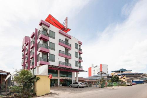 Sungai Rengit Hotel | Sg Rengit City Resort 3