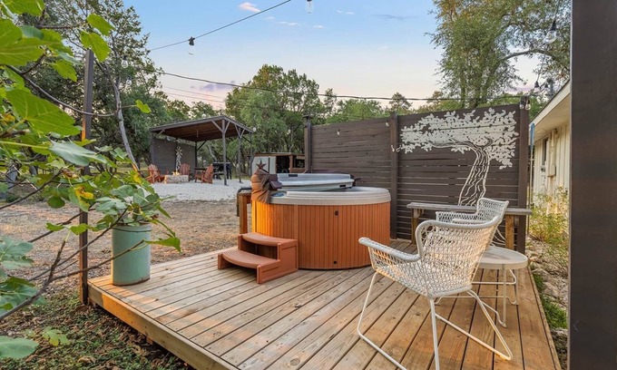 Wimberley House | Shady Grove | Private Hot Tub Firepit Grill Dog Friendly