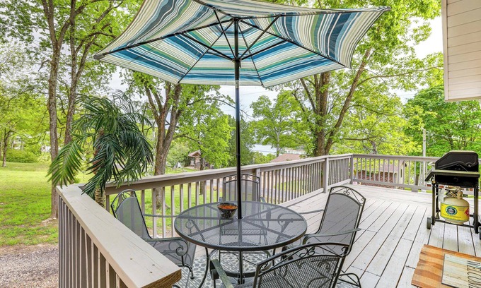 Shell Knob House | Shell Knob Home w/Deck & Table Rock Lake View