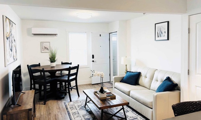 Ship Bottom Apartment | Ship Bottom LBI Apt B- 1 Block from the beach
