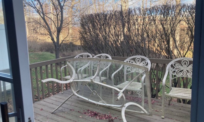 Berkeley Heights House | Short term 3 month rental in Berkeley Heights - Charming 2-bed townhome