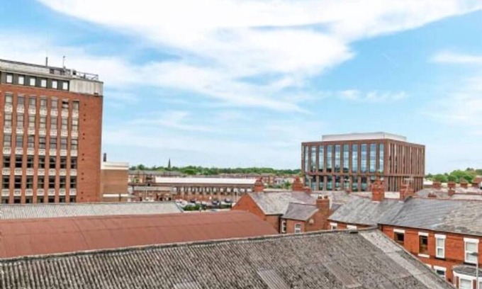 Chester Apartment | Short Term Accommodation – With Parking