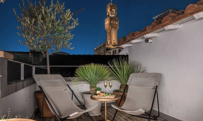 San Giovanni Apartment | "Signoria Palace" LUX & DESIGN LOFT/APT with Panoramic Terrace