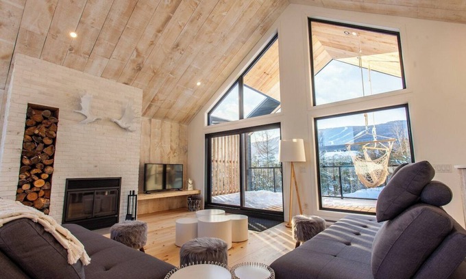 Saint Ferreol les Neiges Ski Chalet | Silva - Modern Chalet for 12 people