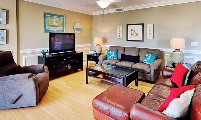Tybee Island Condo | Silver Seas 203 | Spacious Home, Near Beach + Pier