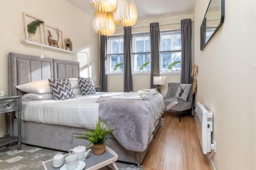 Central Aberdeen Apartment | Silver Stone Suite - in the heart of Aberdeen