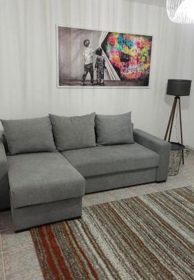 Craiova Apartment | Simon's Place
