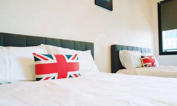 Shah Alam Bed & Breakfast | Simple No 6- Trefoil Setia Alam- Near Setia Convention Centre
