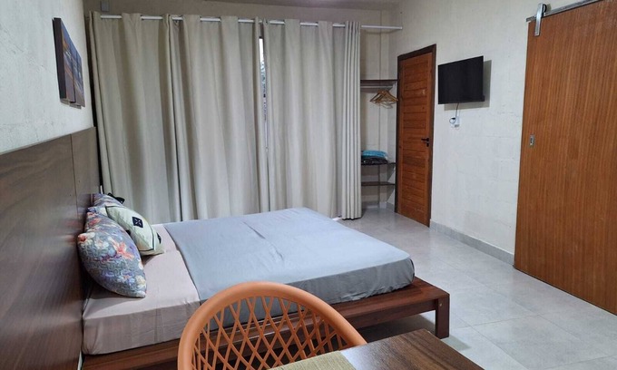 Itacimirim Apartment | Simplicity and good taste in Itacimirim-BA: Quiet and cozy accommodation.