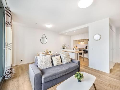 Hamilton Apartment | Simply stunning Riverside 1BR apt at Hamilton