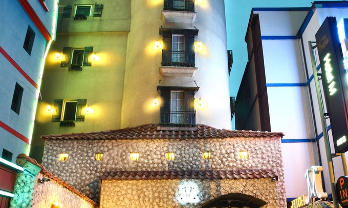 Daeheung-dong Hotel | Sinchon Gaon Hostel