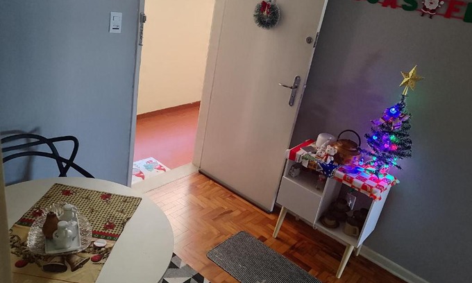 Central Zone House | Sinta-se em casa, mesmo longe dela!