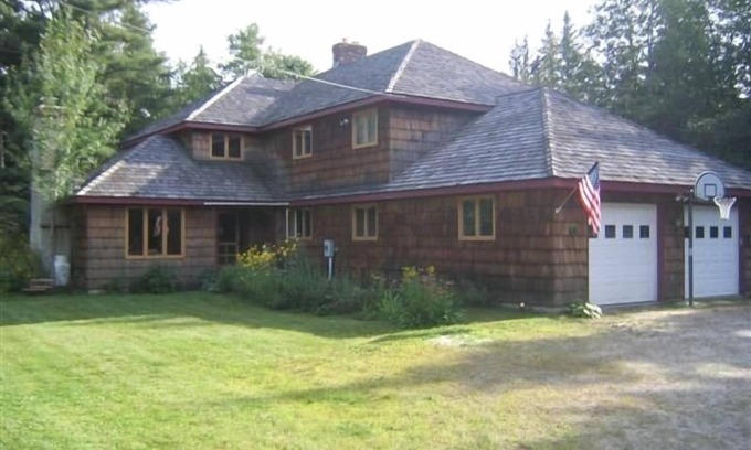 West Dover House | Six Bedroom Mountain Estate with Internet Access