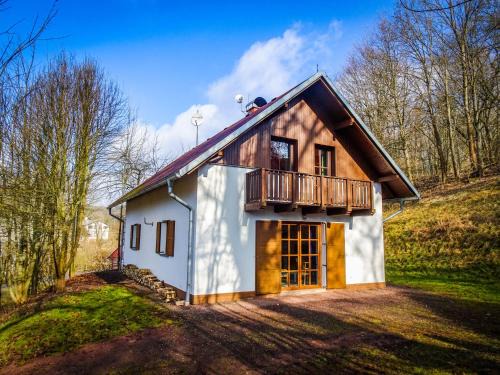 Rudnik u Vrchlabi House | Ski Chalet Escape in Javorník