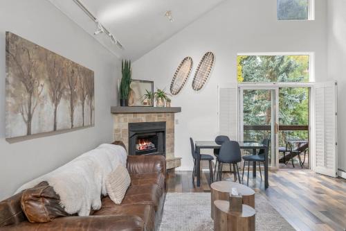 Telluride House | Ski In out Remodeled Luxury Condo