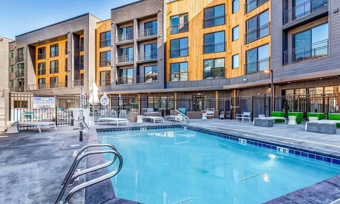Park City Apartment | Ski-in/ski-out condo in heart of Canyons Village with pool & hot tub access