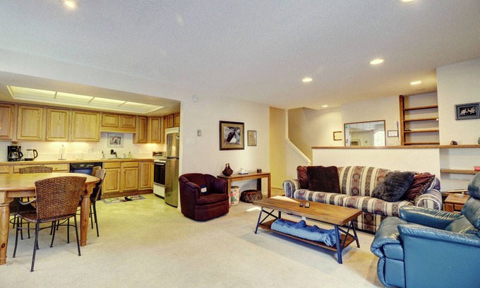 Copper Mountain Condo | Ski in Ski Out with Hot tub Ten Mile Haus