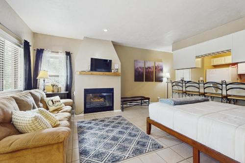 Angel Fire Hotel | Ski Run B1