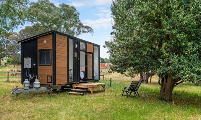 Skye House | Skye High Cabin by Tiny Away