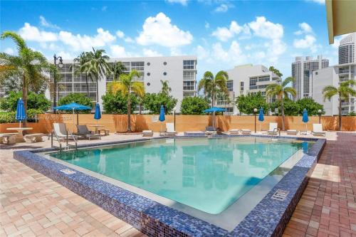 Sunny Isles Beach Apartment | Skyline Paradise in Sunny Isles Beach