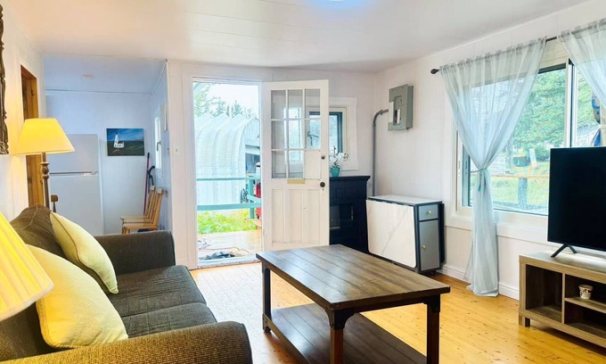 Stanhope House | Skyline Terrace Cottages