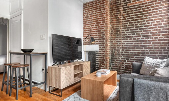 Nolita Apartment | Sleek Nolita 1BR w wd nr Soho NYC-891
