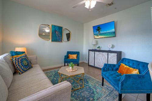 Port Aransas House | Sleeps 24 4 Costa Bahia Units w Pool Beach Access