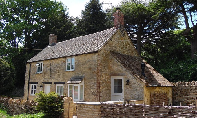 Whichford Cottage | Sloe Manor Cottage - Great Rollright near Chipping Norton