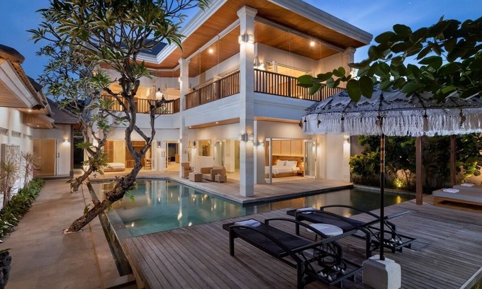 Sunset Road Villa | SM5001 - Beautiful and modern 5 bedroom villa