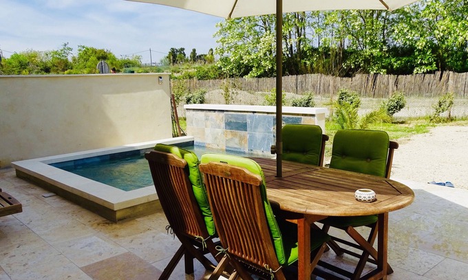 Cheval-Blanc House | Small "Coup de Coeur" villa in Provence at the foot of the Luberon mountains