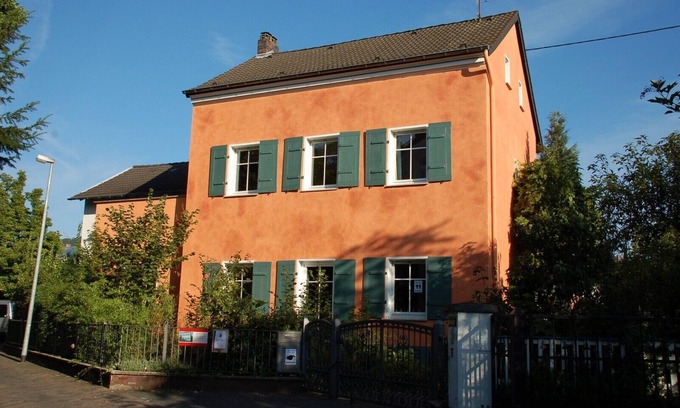 Unkel House | Small villa in Pfuhl - Spacious guest house in the wine village of Unkel and Holiday